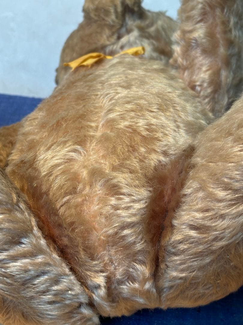 ヴィンテージ　テディベア　52㎝　お腹のところで鳴く　手足動く　黄リボンそのまま