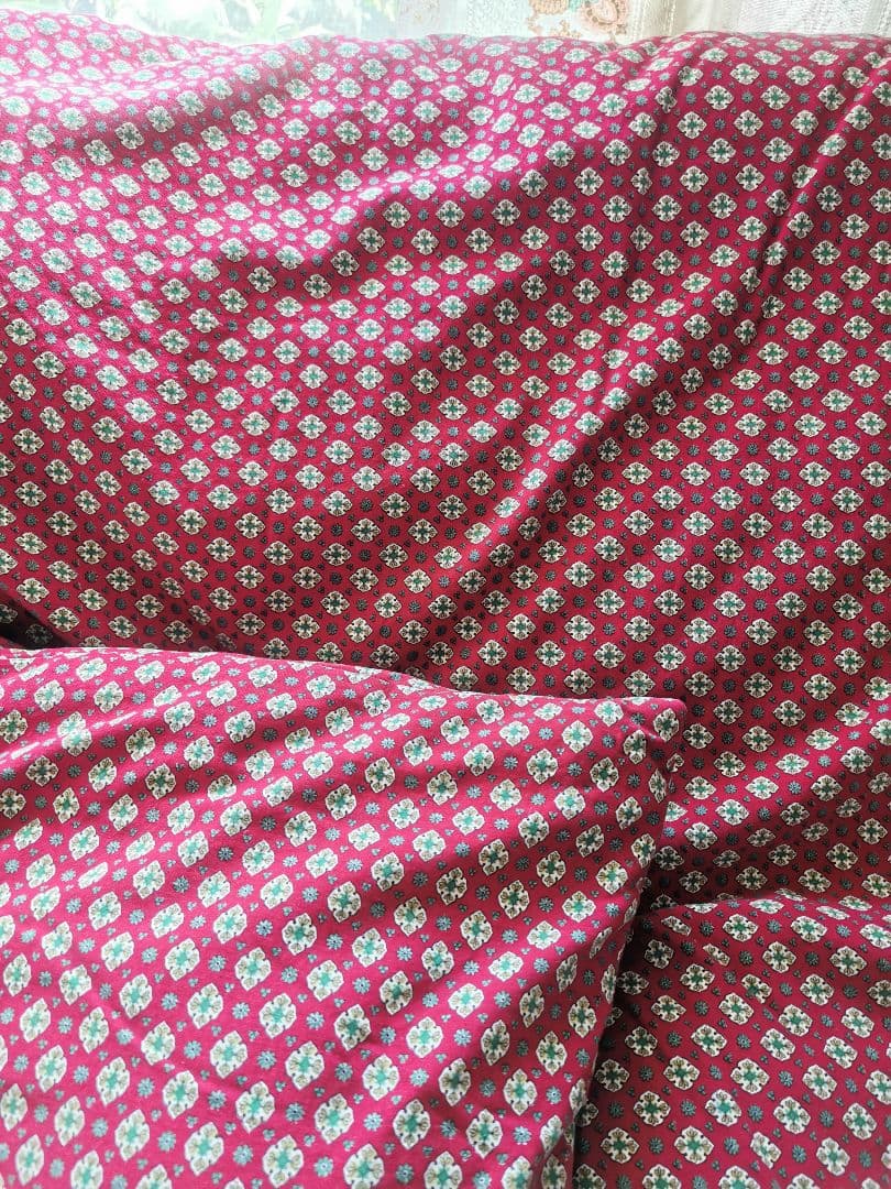 アンティークフランス 南仏プロヴァンス 羽毛フェザー/ダウン 花柄キルト 赤緑黄