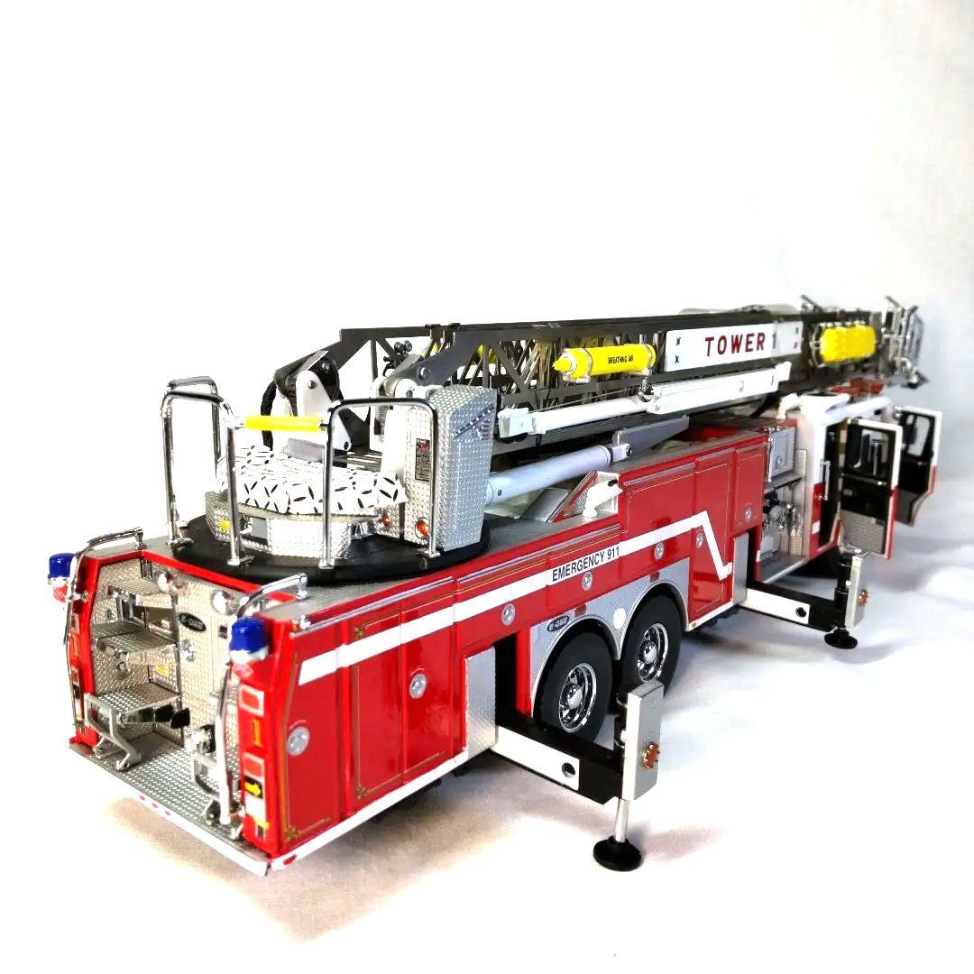 フランクリンミント 1/32 エマージェンシー・ワン HP105 梯子消防車