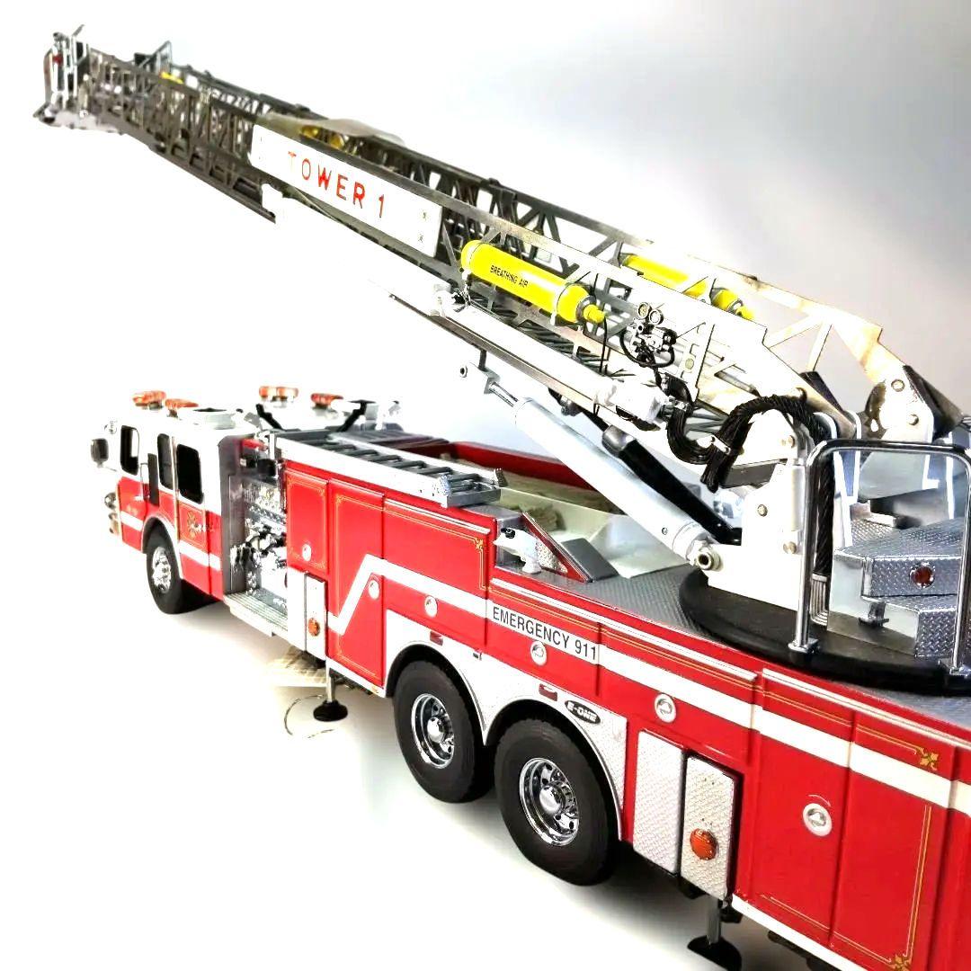 フランクリンミント 1/32 エマージェンシー・ワン HP105 梯子消防車