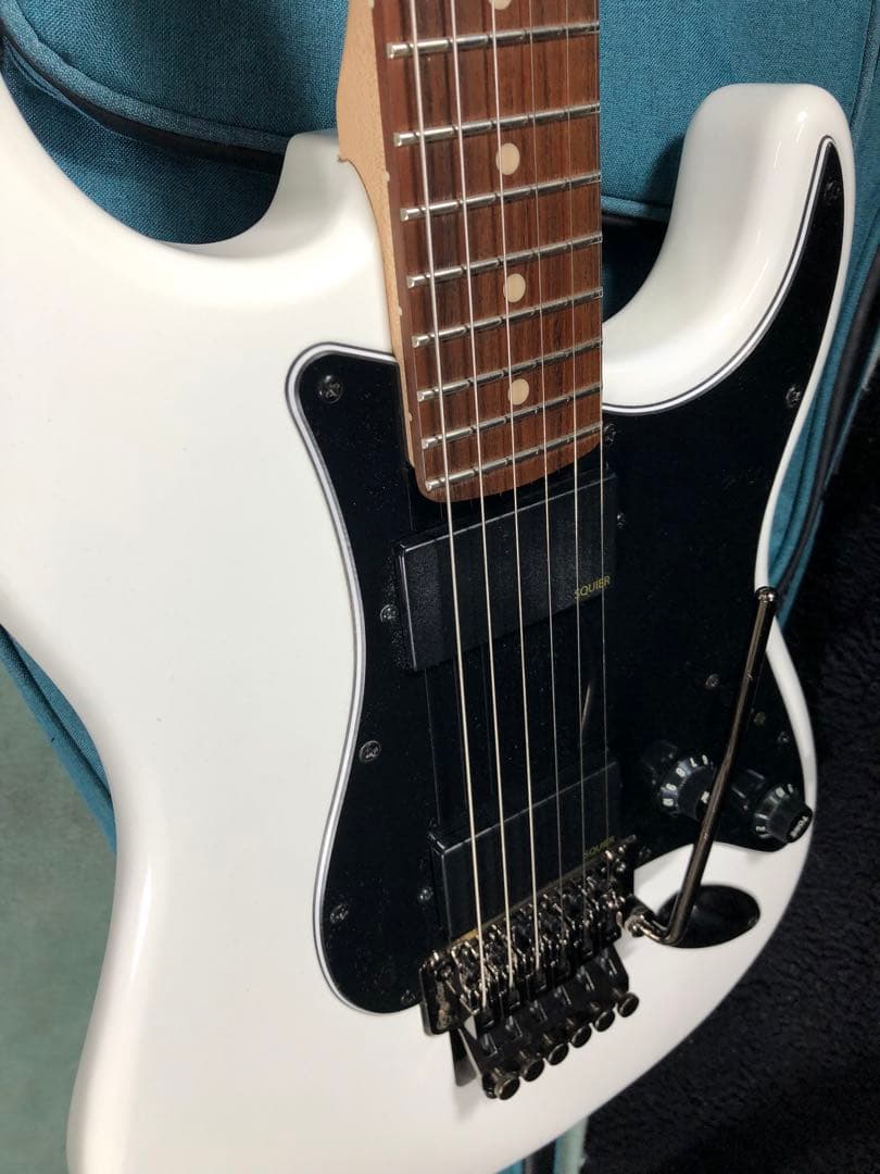 Squier スクワイヤー　アクティブ2ハム　フロイドローズ　リバースヘッド