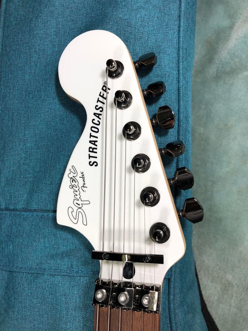 Squier スクワイヤー　アクティブ2ハム　フロイドローズ　リバースヘッド