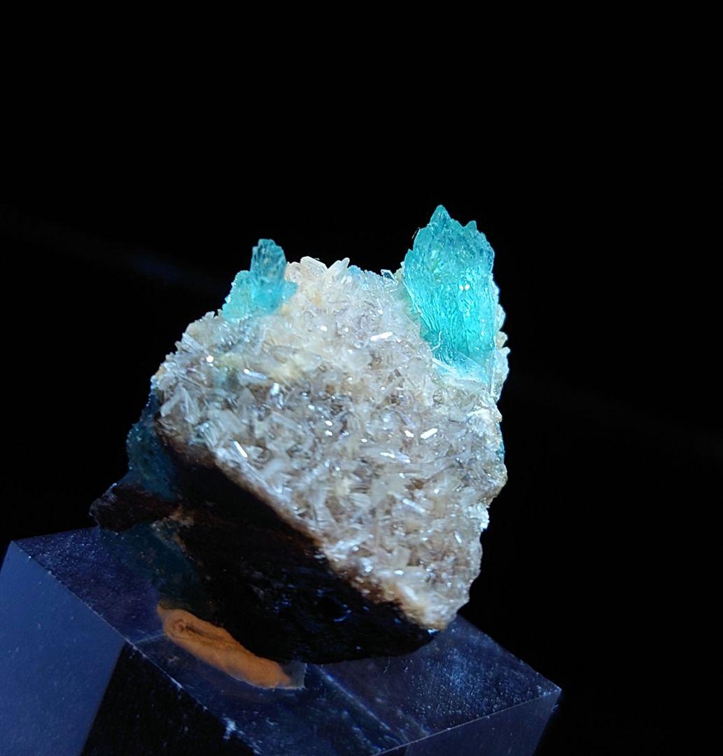 アポフィライト インド産 母岩付き 鉱石 鉱物 ミネラル 標本 原石 犬牙状 ⑥