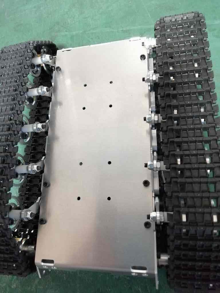 ラジコン 戦車 タンク ロボット アルミ金属製　HOTRC 8チャンネル