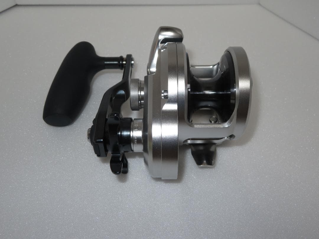 リール shimano 21OCEA JIGGER 2000NRXG