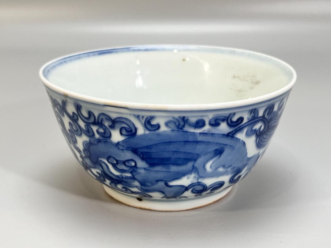 中国美術 明 青花纏枝 富貴佳器款 獅子紋碗 高 6cm 明