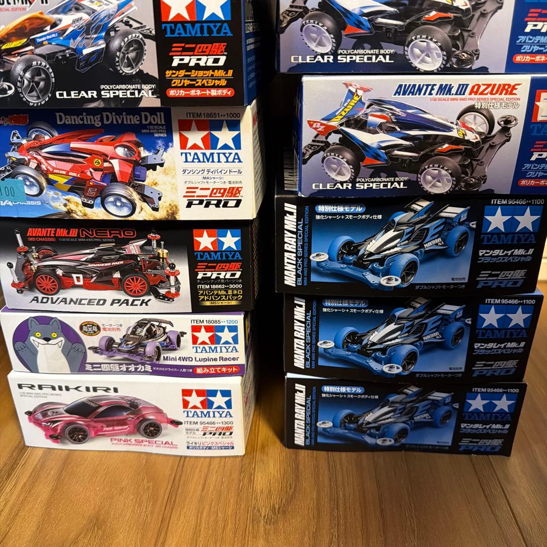 ミニ四駆 13個セット アバンテ マンタレイ サンダーショット