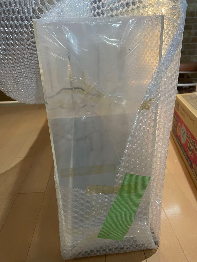 フィギュアプラスチック製収納ボックス