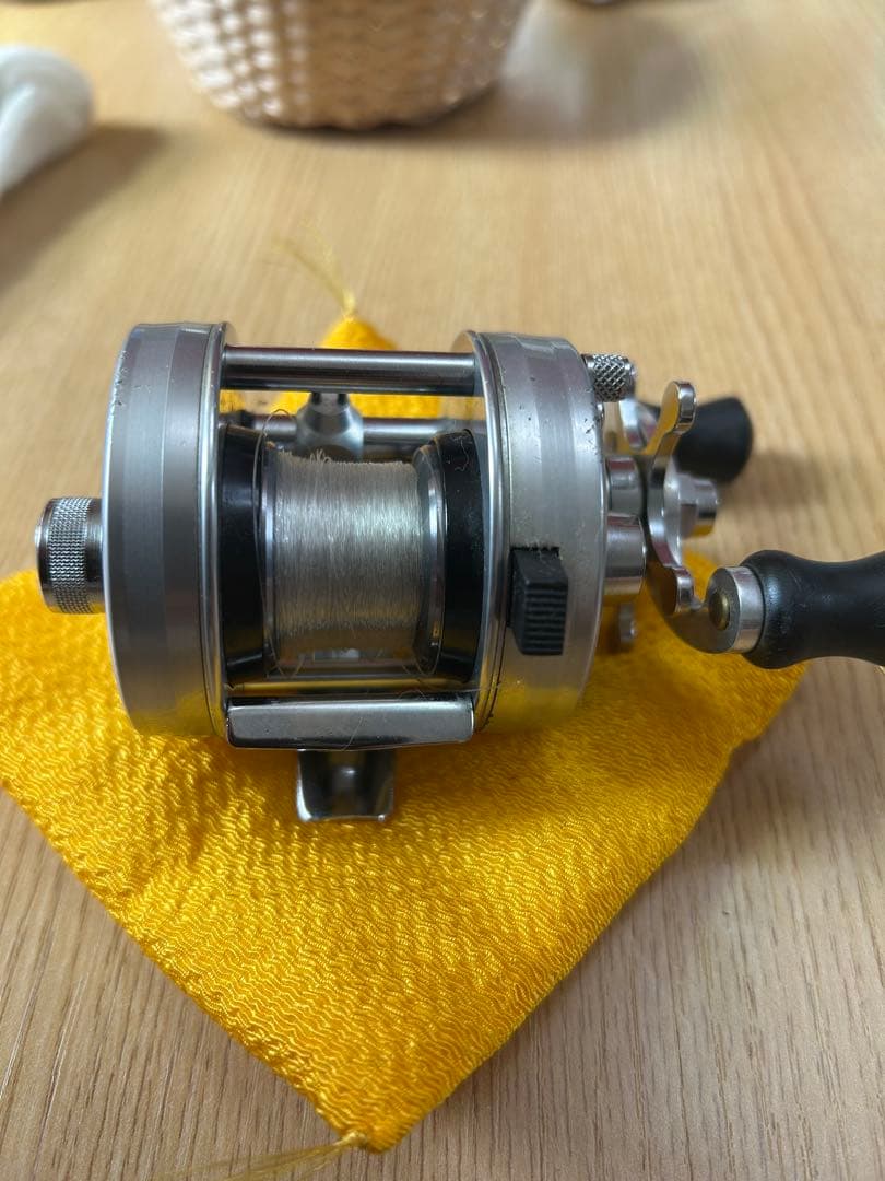 ８日（日）まで出品 Ambassadeur abu 1500C 渓流カスタム