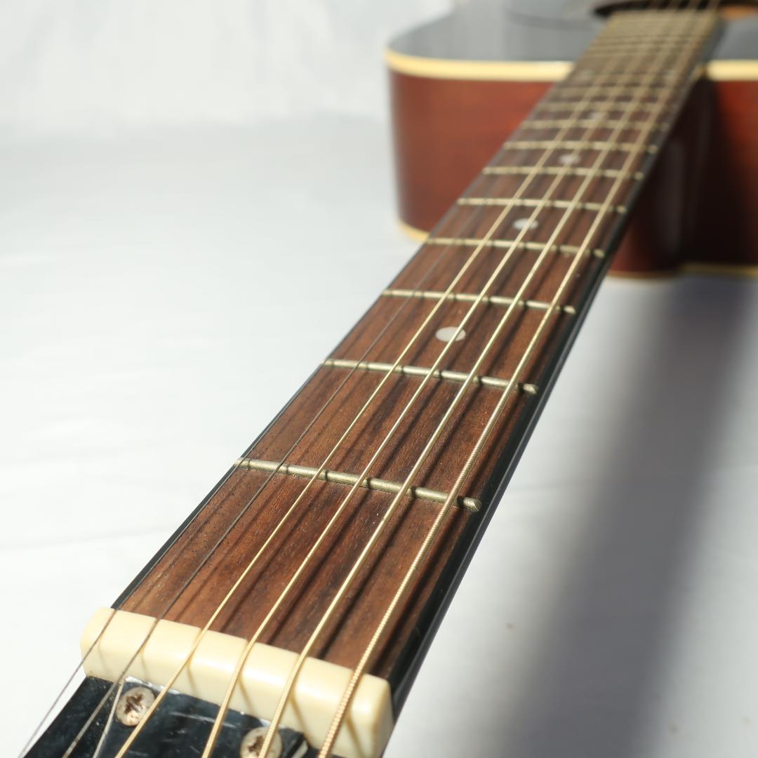 弦交換Epiphone DR-100/VS アコースティックギター 純正ケース付