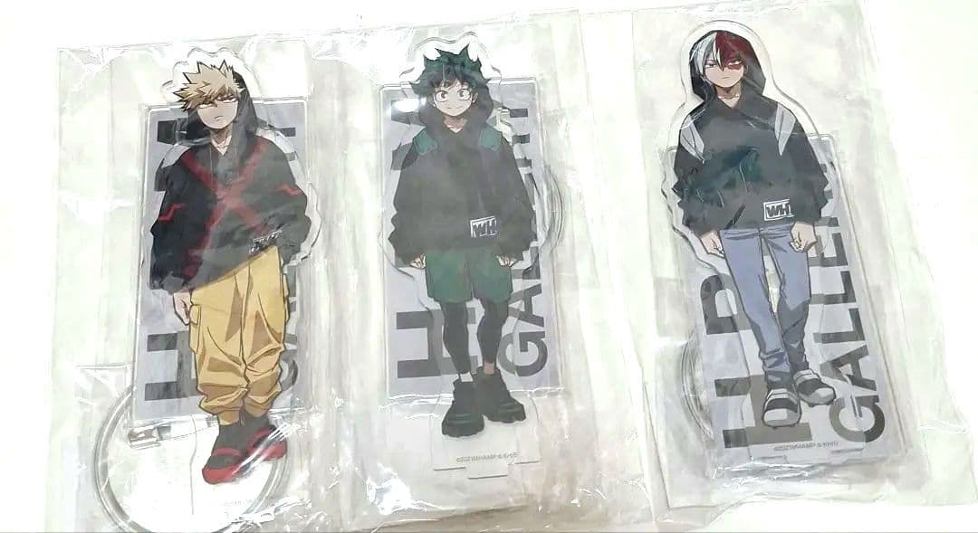 僕のヒーローアカデミア ZOZOTOWN アクリルスタンド 缶バッジ セット