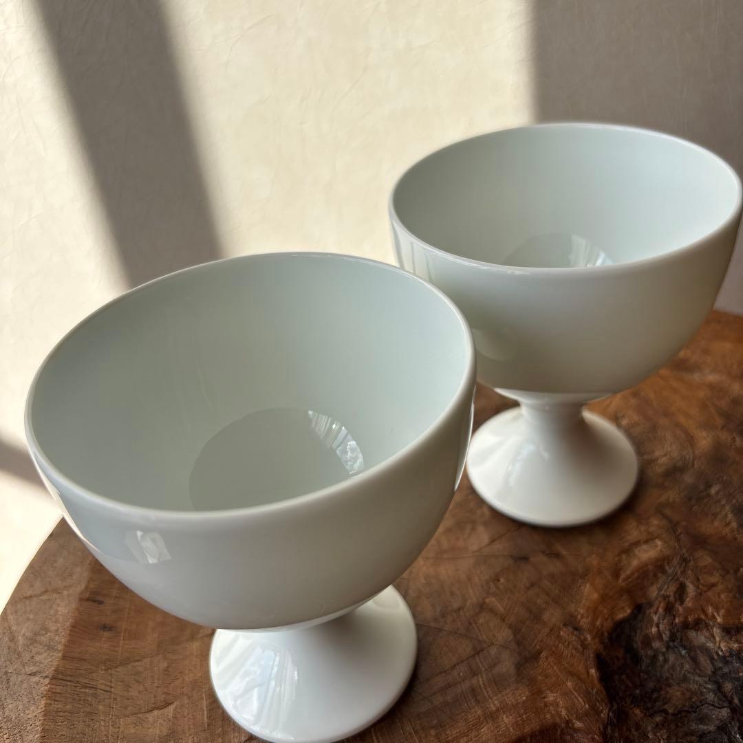 有田焼　人間国宝　井上萬二作　白磁ワインカップセット