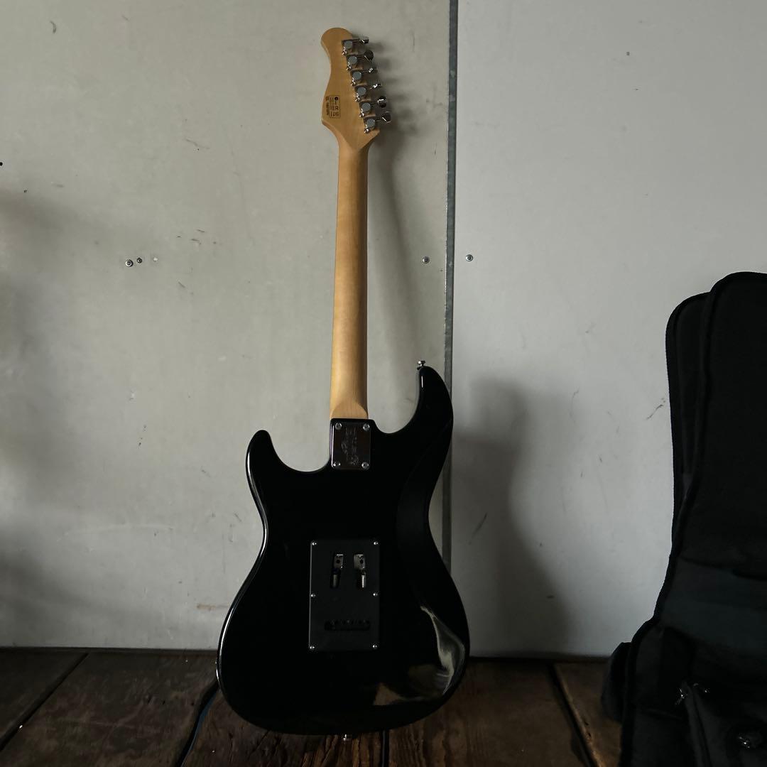 Elioth s305 ストラトキャスタータイプ