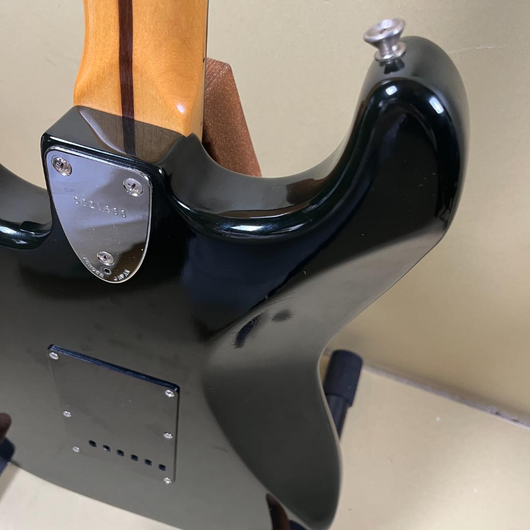 Squier CST-30 SQシリアル 1984年製 ストラトキャスター