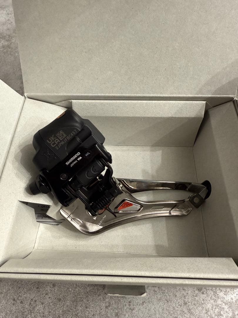 新品未使用　DURA-ACE FD-R9250 フロントディレイラー