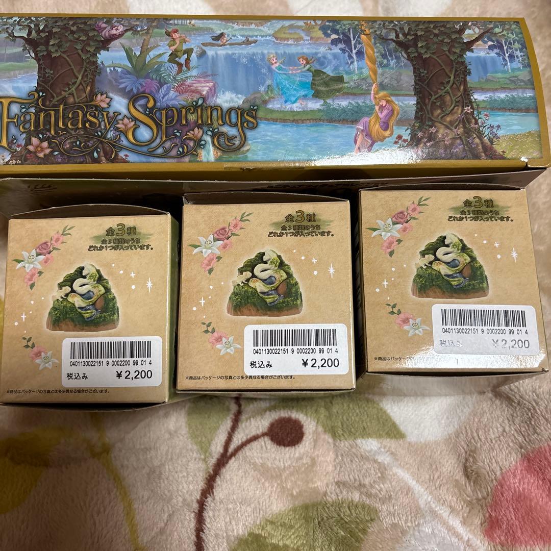 希少　ディズニーシー ファンタジースプリングス ミニチュアフィギュアコレクション