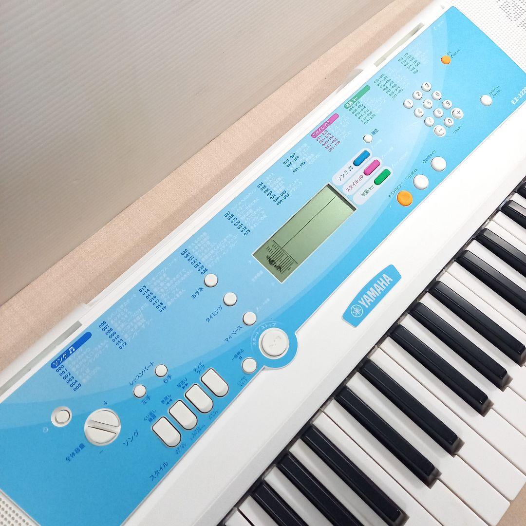 YAMAHA 61鍵 電子ピアノ EZ-J220 スタンド付 2015年製