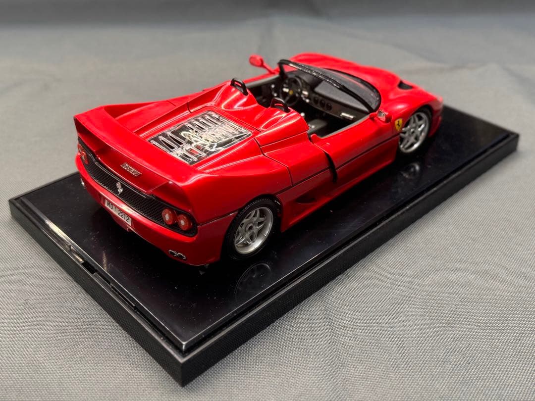 Ferrari F50 1/18 スケール ミニカー