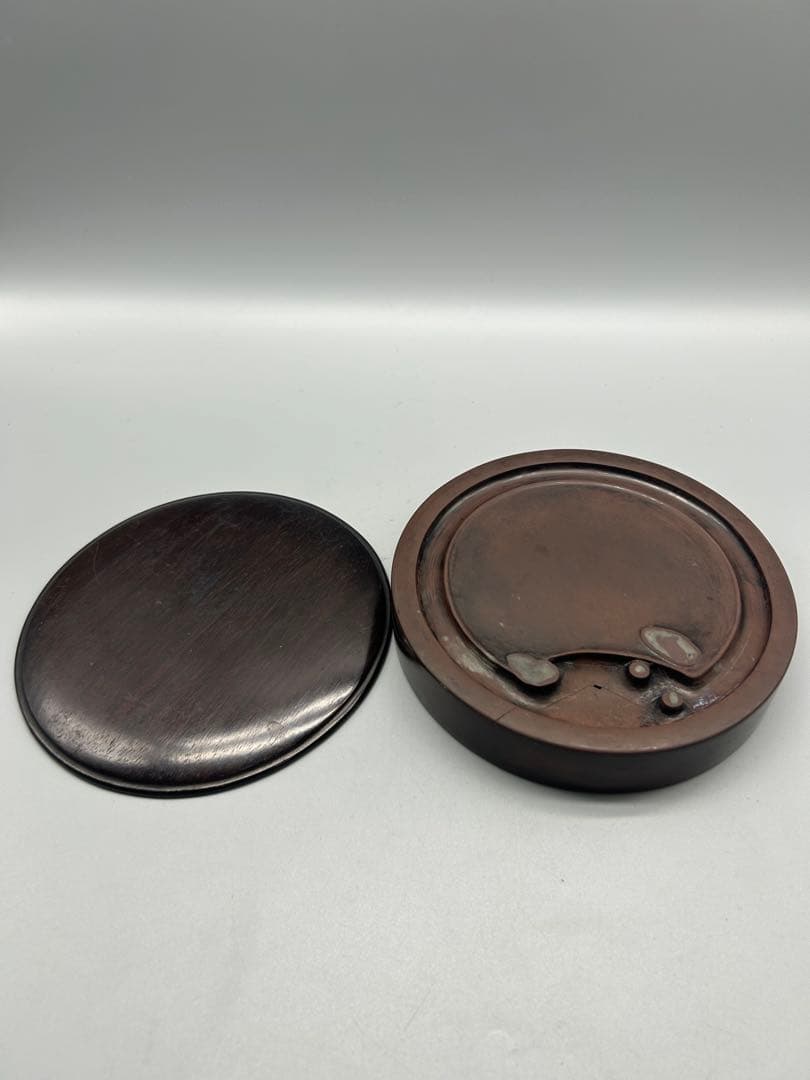 中国　古硯　漆器 円形文箱