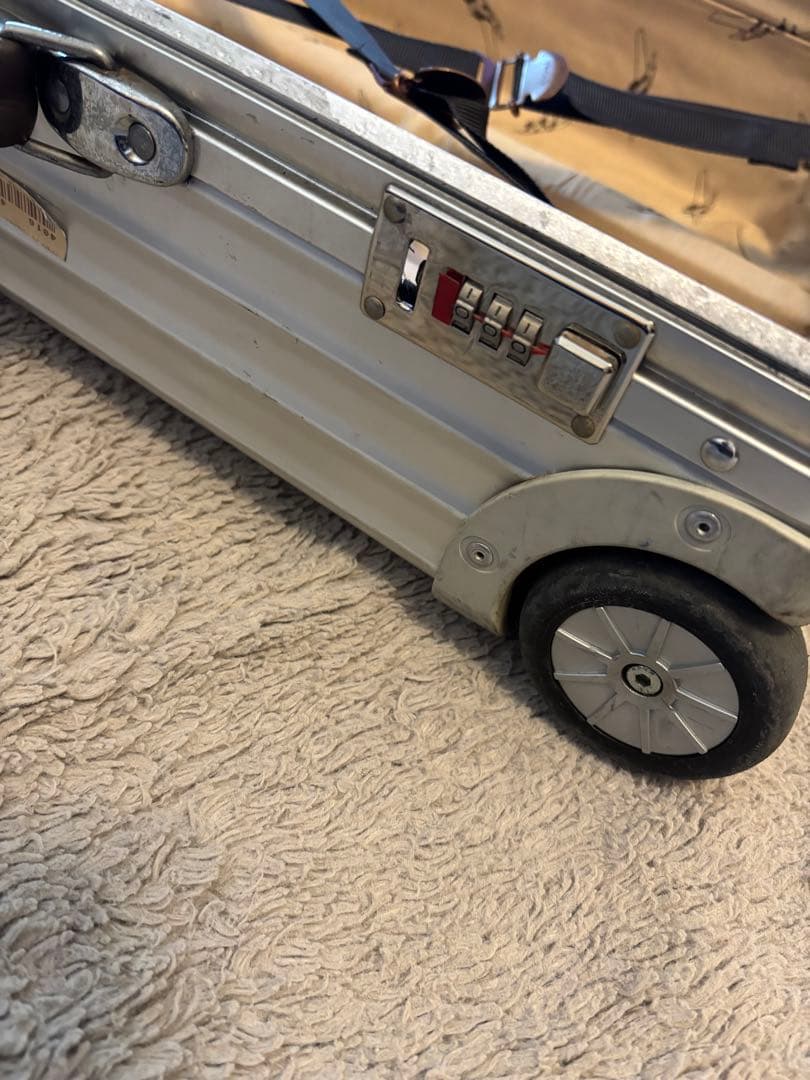 希少❣️リモア　クラシックフライト　33L 機内持込