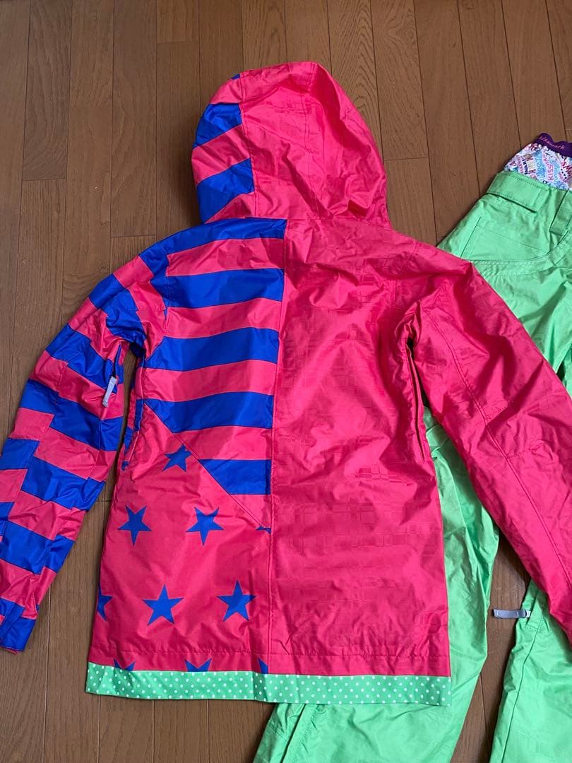 美品　Kissmark キスマーク　スキー　スノーボード　ウェア　Ｍ