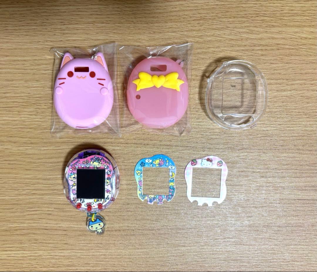 【ほぼ未使用】たまごっちユニ　カスタム　ケース、たまバース付き