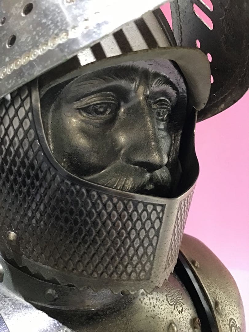 レア ニッカウヰスキー￼ 甲冑騎士、ウイスキーグラスボトル ￼￼