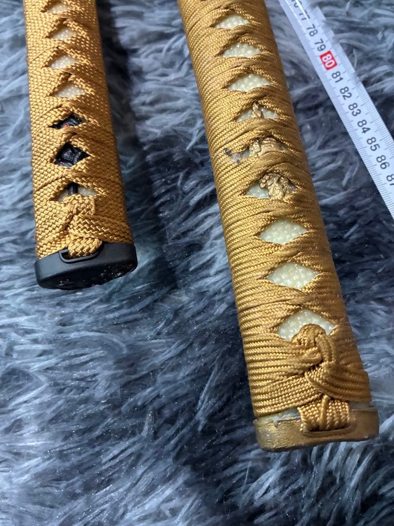G0）模造刀 打刀と脇差2点セット 金茶漆鞘 模造刀 黒金鍔