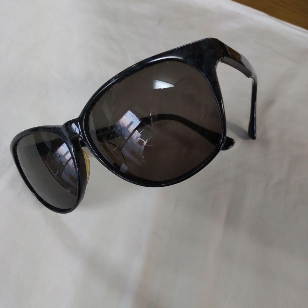 柴田恭兵ブラックマーブルサングラス