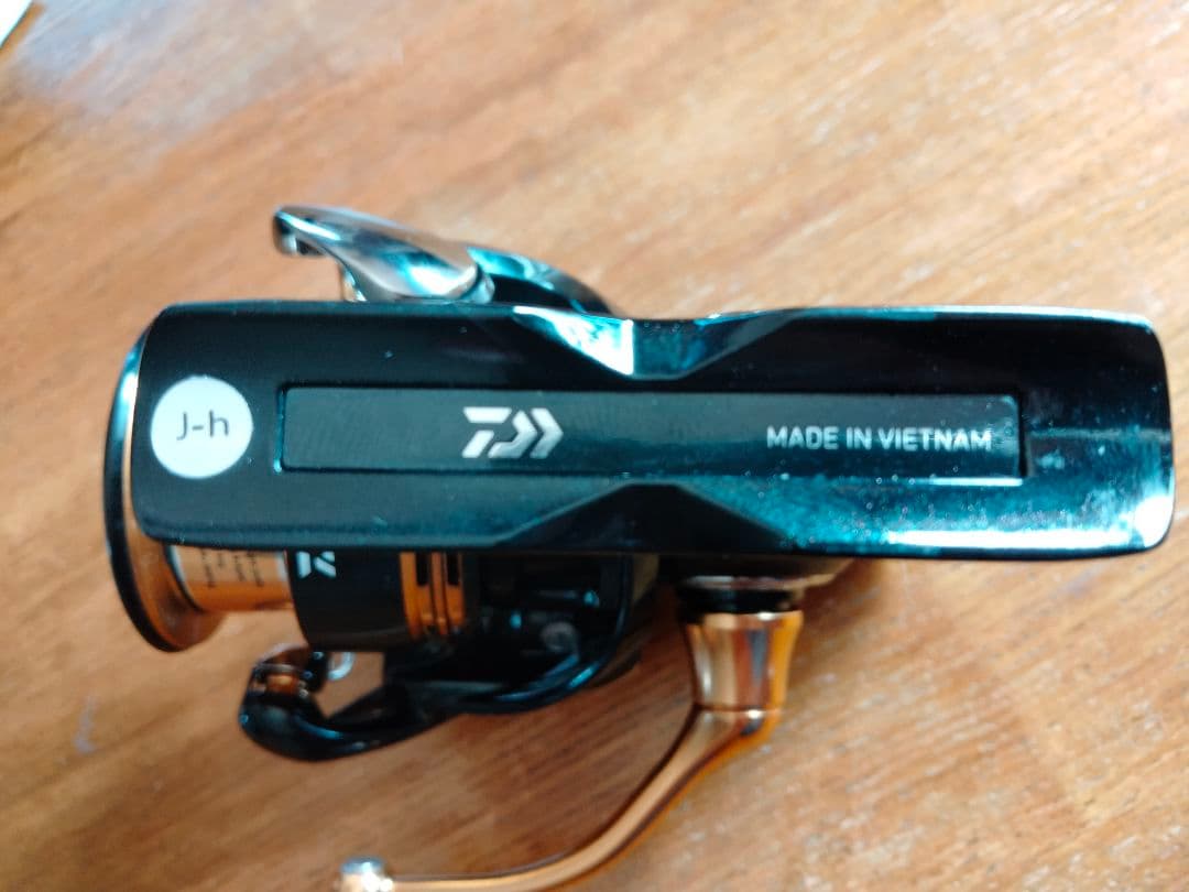 ダイワ23レガリスLT3000-CXH 美品