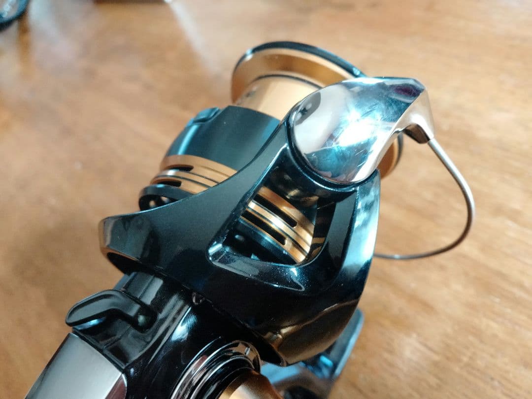 ダイワ23レガリスLT3000-CXH 美品