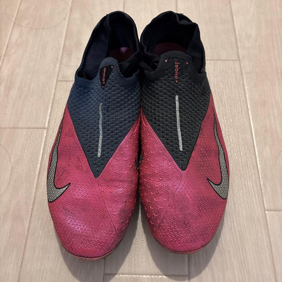 Nike Phantom ビジョンACCサッカーシューズ ピンク/黒28cm