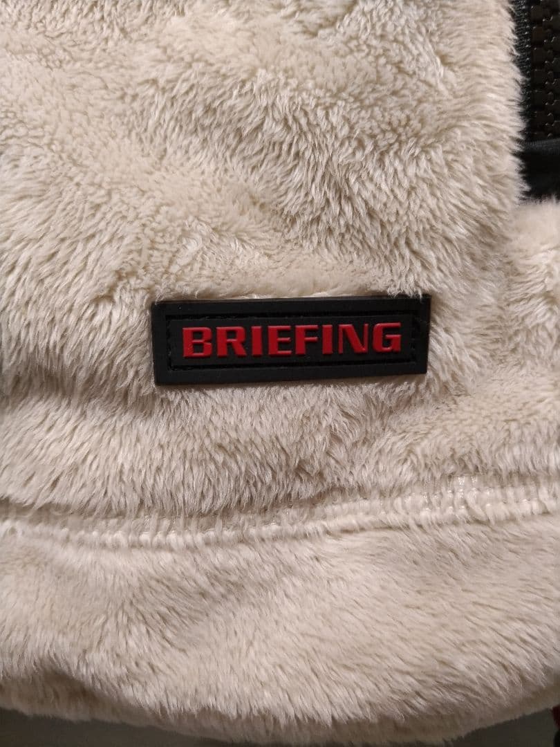 ブリーフィングゴルフ　ボアベスト　ベージュ　L