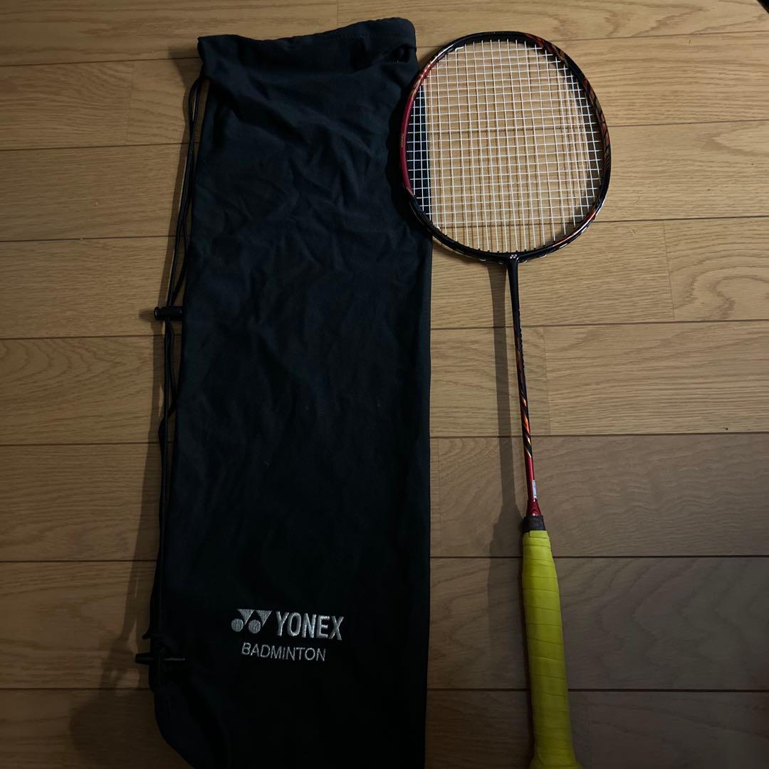 バドミントンラケット　アストロクス99プロ