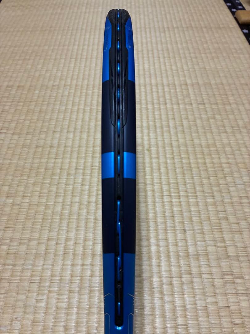 Babolat Pure Drive Lite 2023年モデル　ピュアドライブ