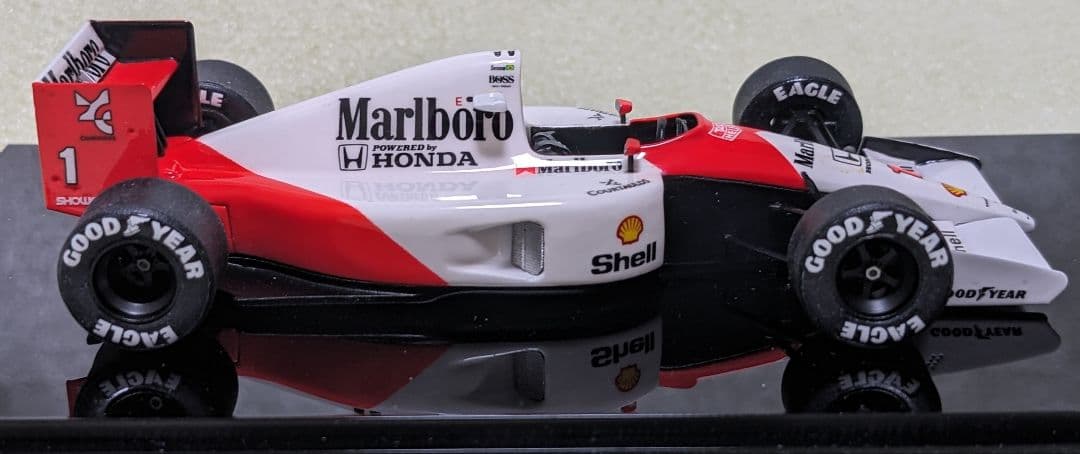 タメオ マクラーレンホンダMP4/6 完成品 1/43