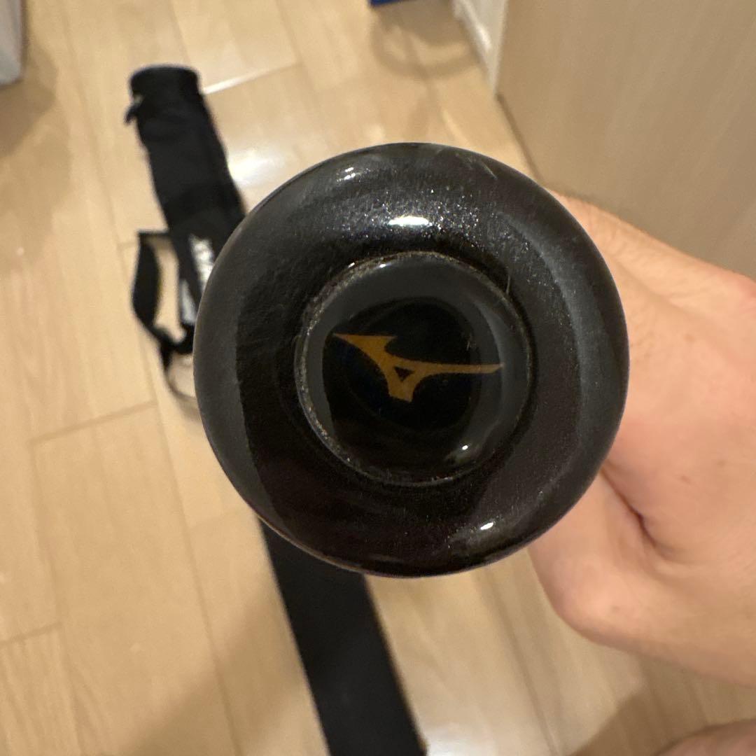 【美品】軟式用バット　ビヨンドマックスNE 83cm ケース付き