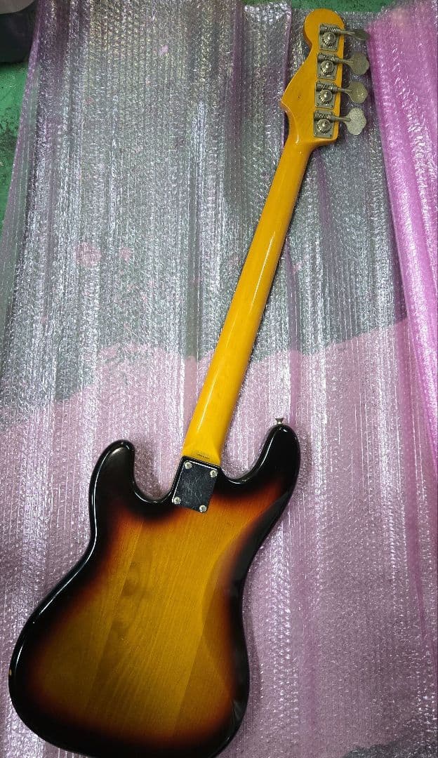 T249★ Fender　プレシジョンベース