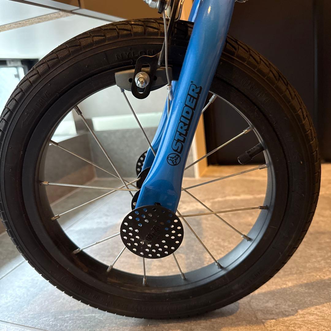 STRIDER 14x ブルー　キックスタンド付き(サイクリング店でつけました)