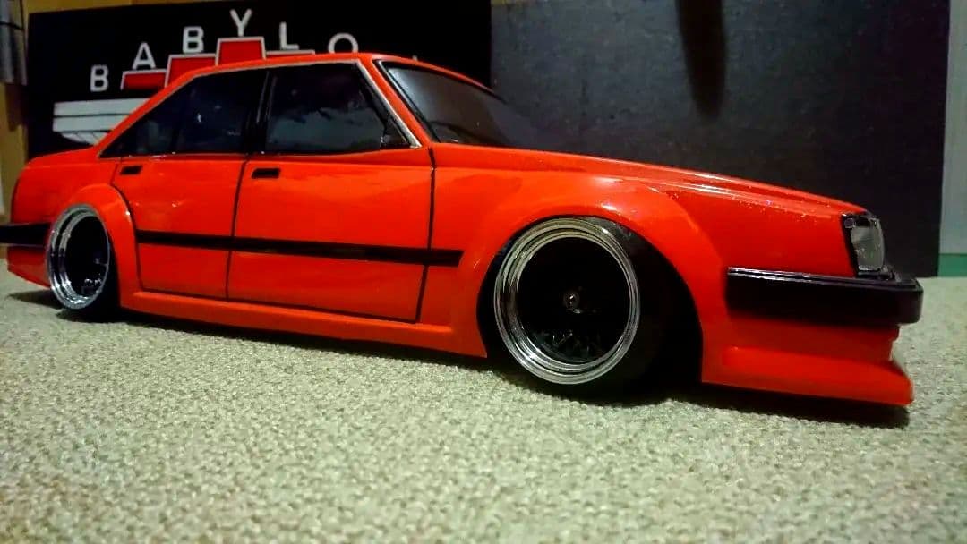 カリーナ　AA63　フレーク塗装　前照灯/尾灯ハロゲン風LED付　目立度MAX