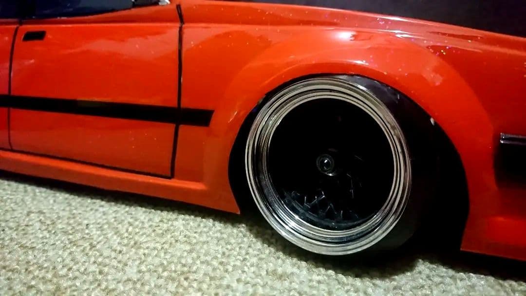 カリーナ　AA63　フレーク塗装　前照灯/尾灯ハロゲン風LED付　目立度MAX