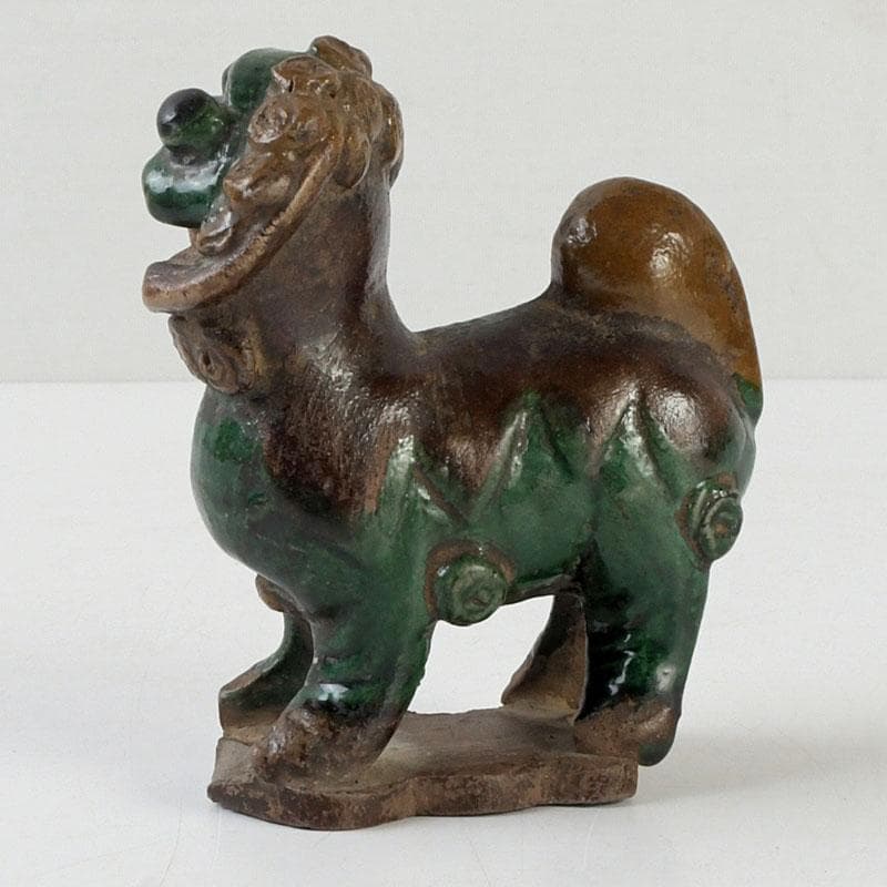 中国　緑釉　神獣　獅子　置物　時代箱　V　9600