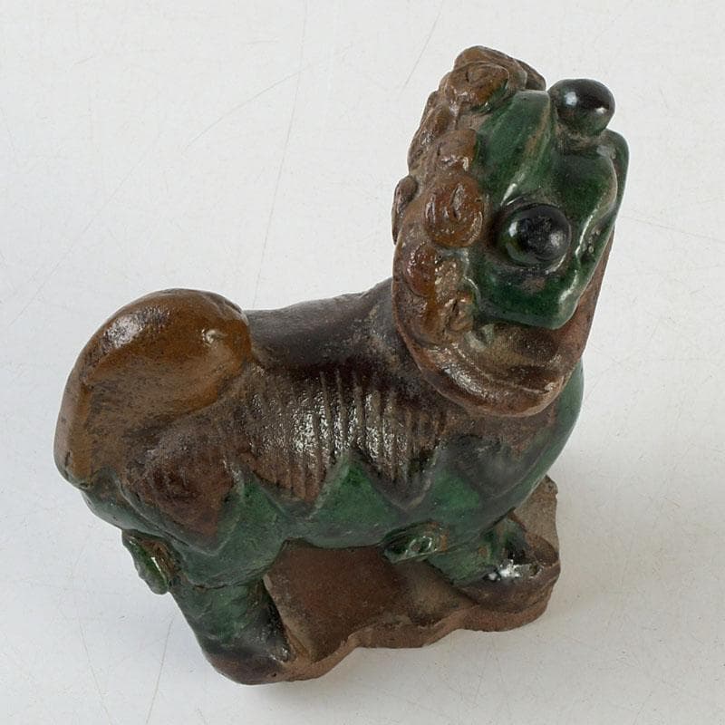 中国　緑釉　神獣　獅子　置物　時代箱　V　9600