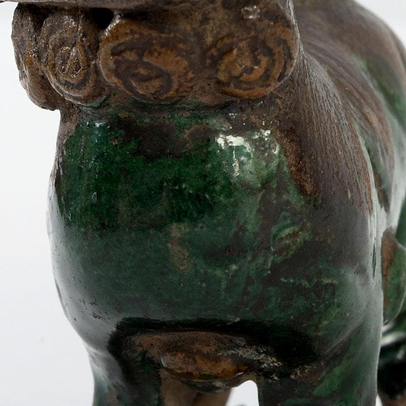 中国　緑釉　神獣　獅子　置物　時代箱　V　9600