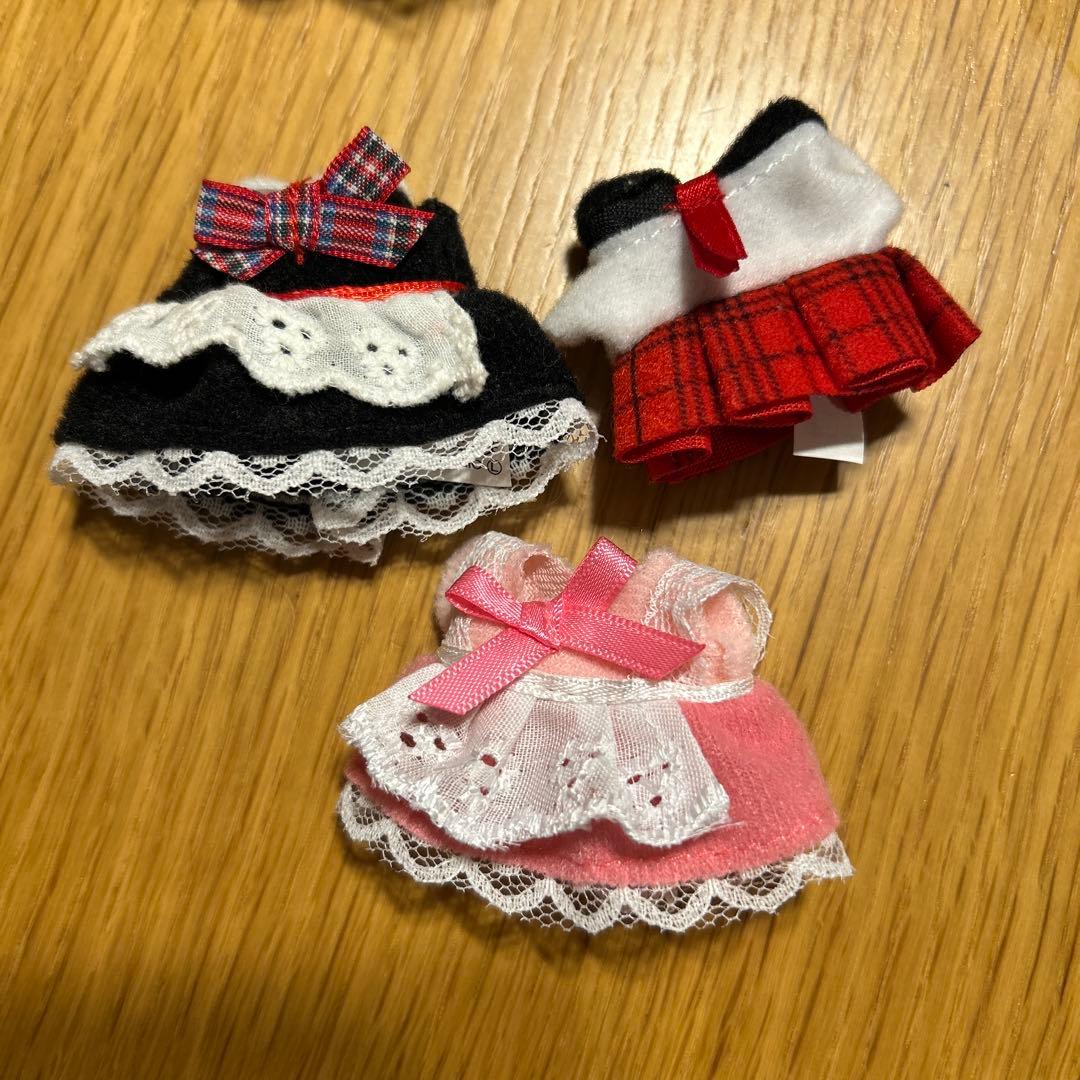 サンリオ　キティ　スイーツパラダイス　ドール　着せ替え　人形　小物　レア