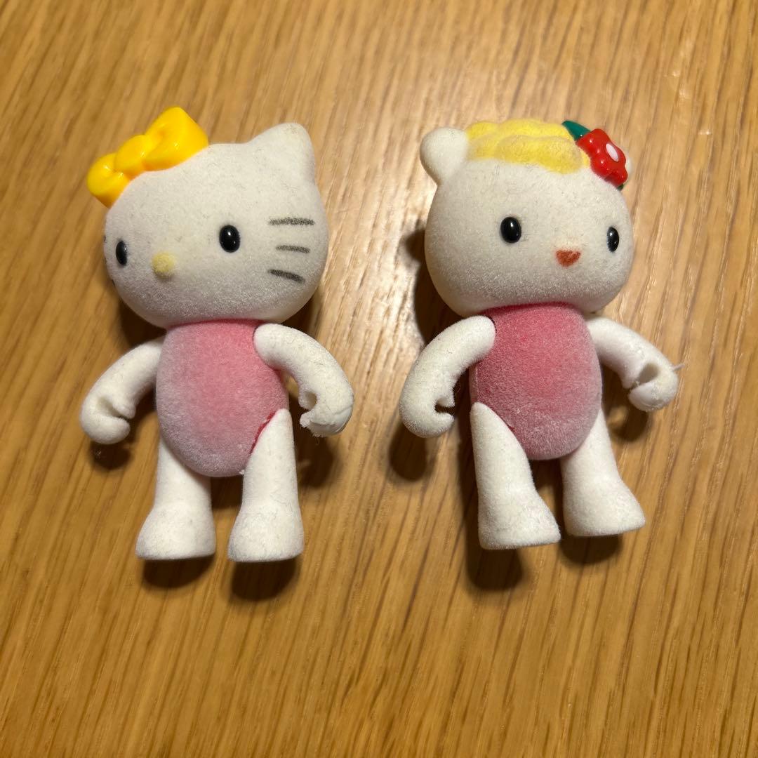 サンリオ　キティ　スイーツパラダイス　ドール　着せ替え　人形　小物　レア