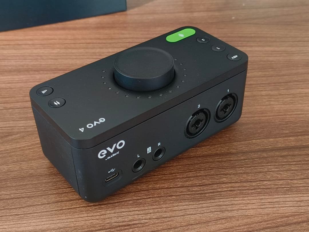 Audient EVO4 オーディオインターフェイス
