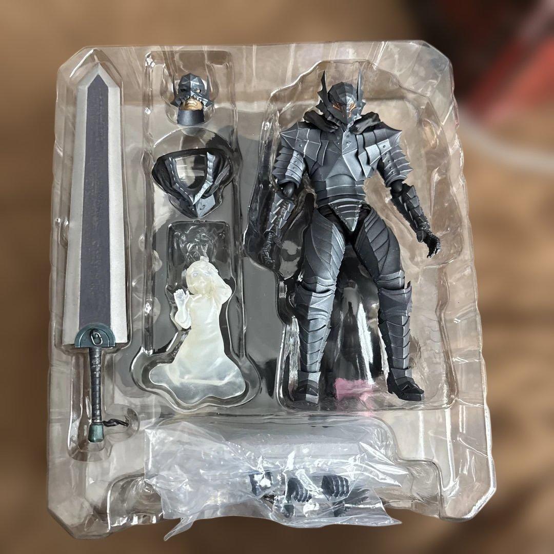 ベルセルク 第37巻 figma付き限定品　開封品
