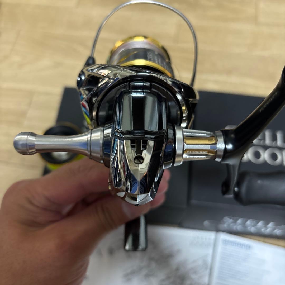 SHIMANO 14STELLA C2500HGS スピニングリール