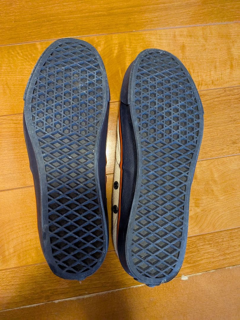 VANS ベージュ スニーカー